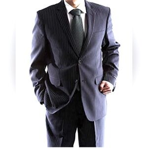 Mens 2 button boss suit.